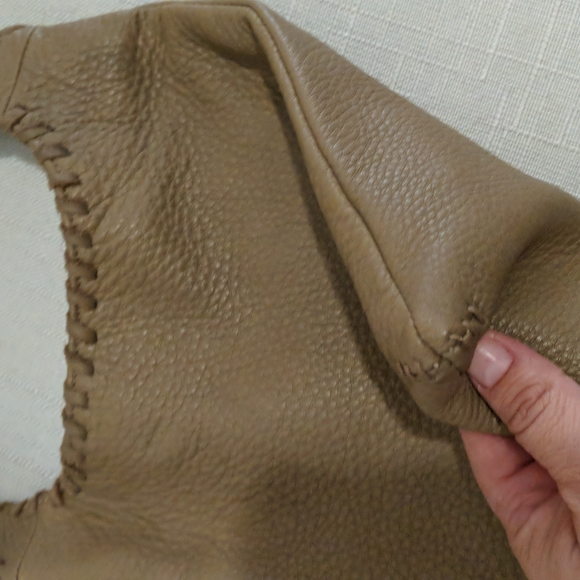 HOBO🔥🔥 Paulette Clutch - Picture 11 of 15